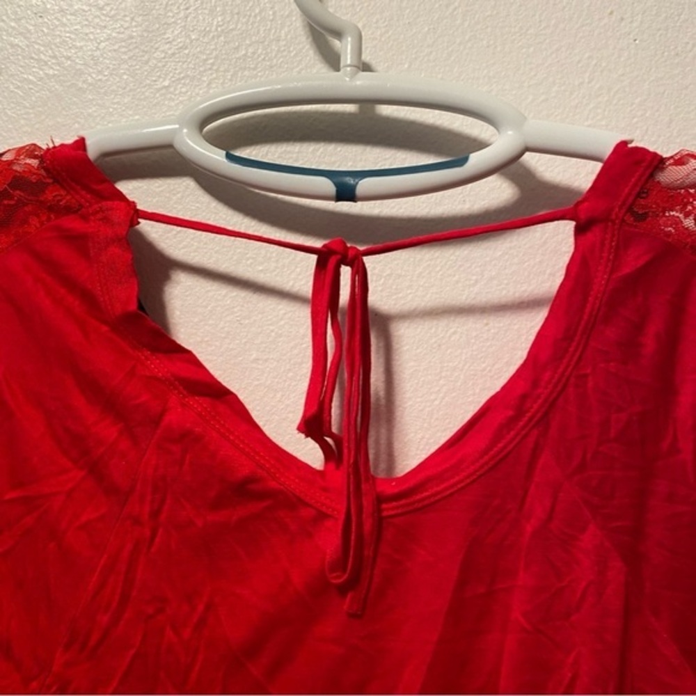 Day Trip Shirt Women’s Size XS Red Top‎ New With Tags Pull Over Short Sleeve - Picture 4 of 7